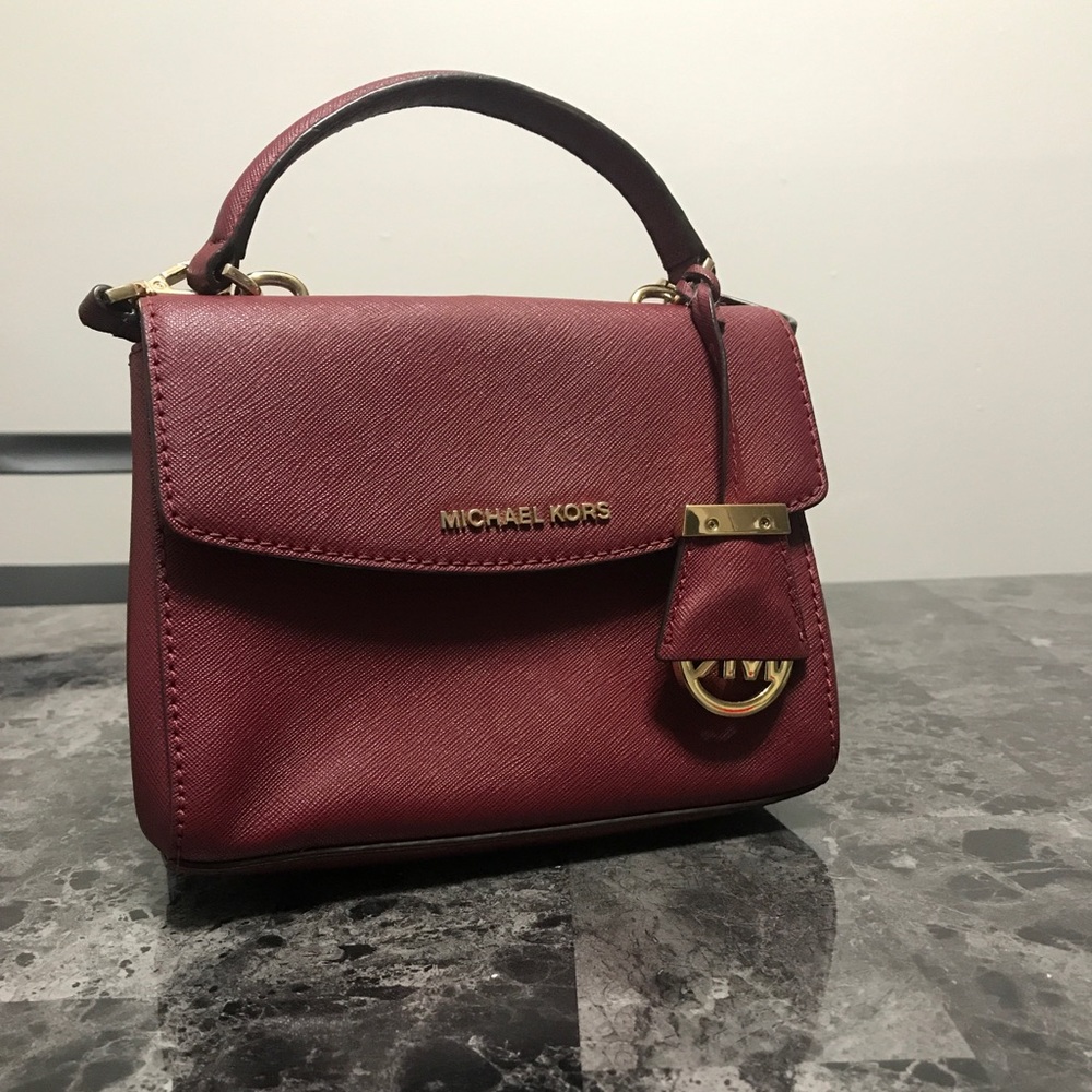 Burberry MK CrossBody Purse